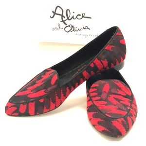 Alice and Olivia Flats